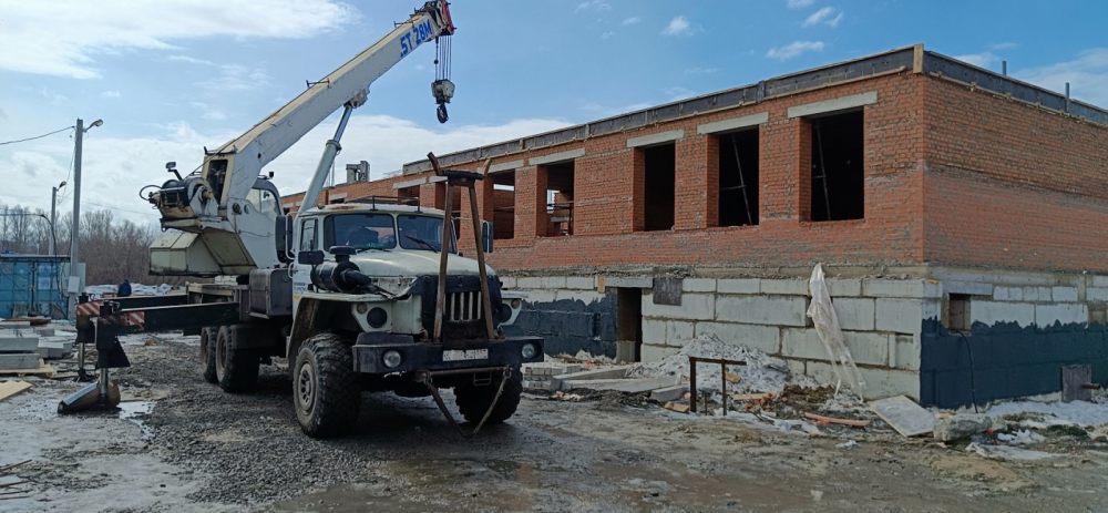 Продажа запчастей для автокранов стоимость запчастей и где купить - Владивосток