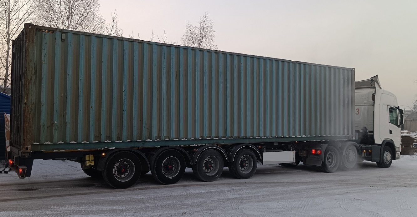 Контейнеровоз для перевозки контейнеров 20 и 40 футов в Черниговке